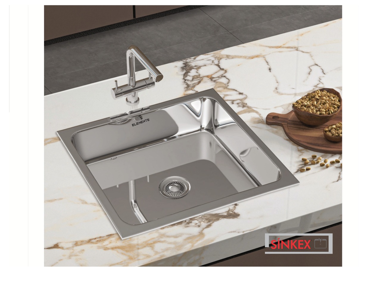Single Bowl Kitchen Sink (18x16x8 inches)
